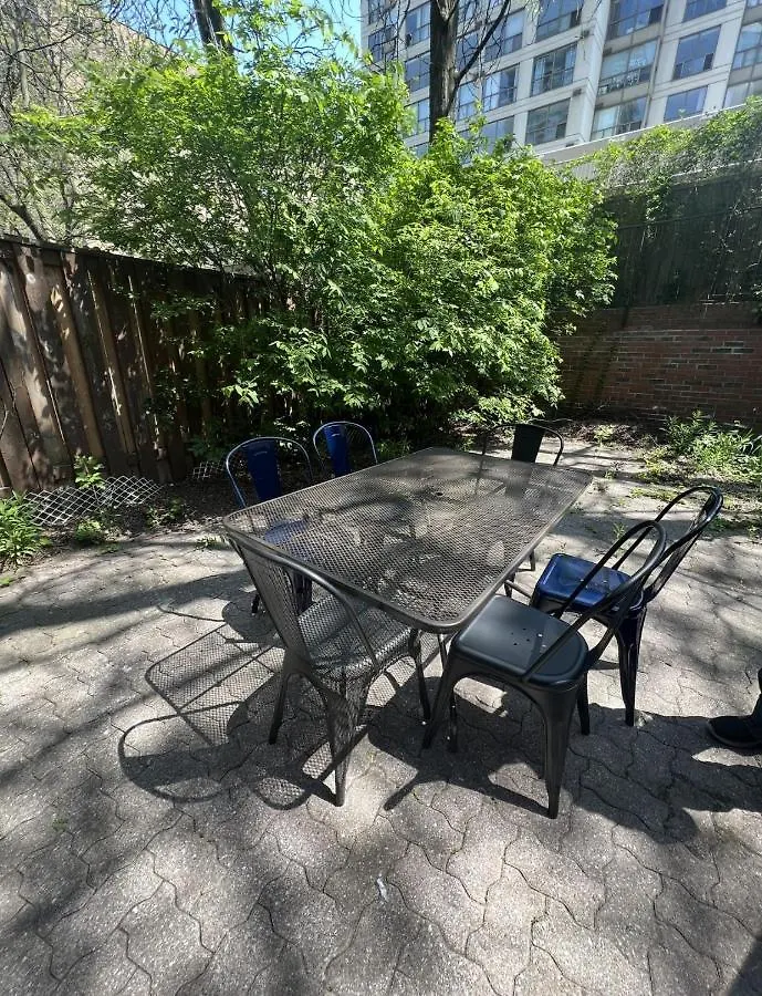 Apartment Beautiful Property In Downtown Core Close To Subway Station! Toronto